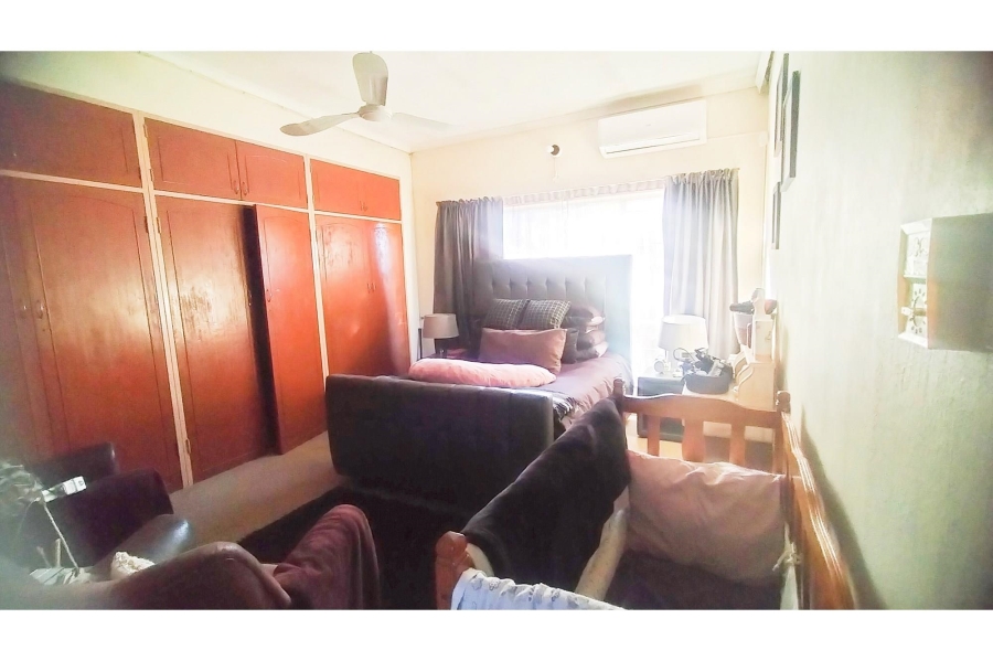 5 Bedroom Property for Sale in Elandsrand North West